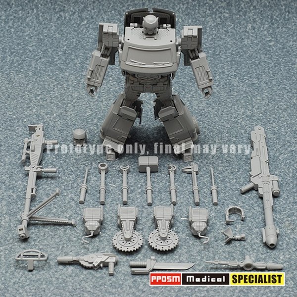 PP05M Medical Specialist   Transformers Ratchet  (15 of 21)